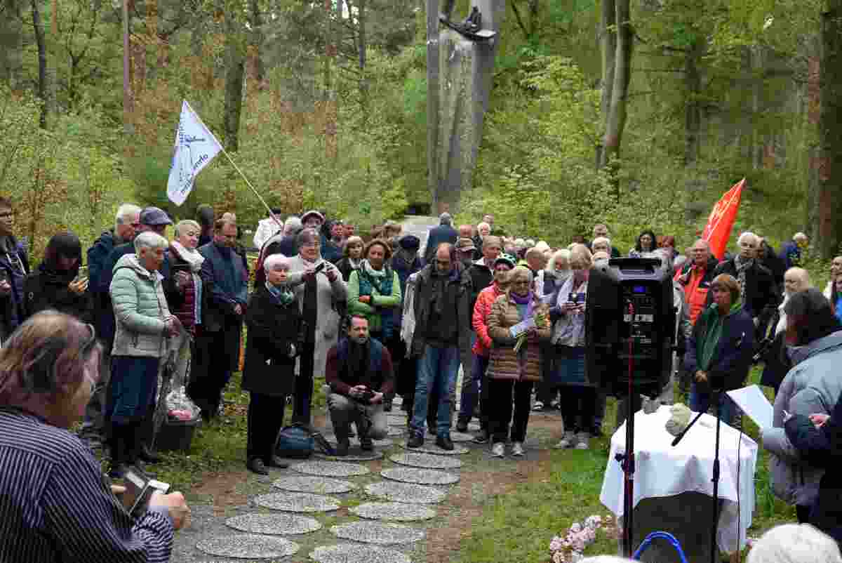 flensburg - Das waren die Tage der Befreiung und des Sieges - Antifaschismus, Friedenskampf, Geschichte der Arbeiterbewegung, Repression - Blog, DKP in Aktion