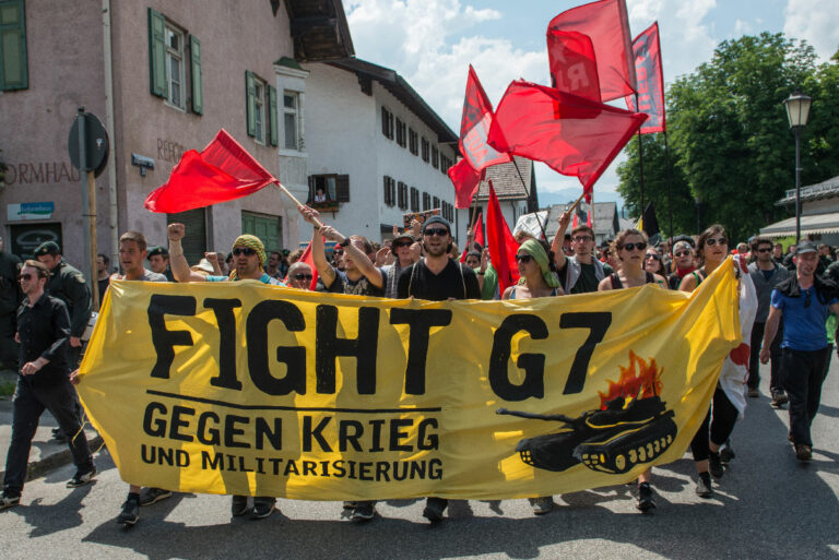 220401 Elmau - Zahlreiche Polizeiübergriffe und Grundrechtseinschränkungen - G7-Gipfel - G7-Gipfel