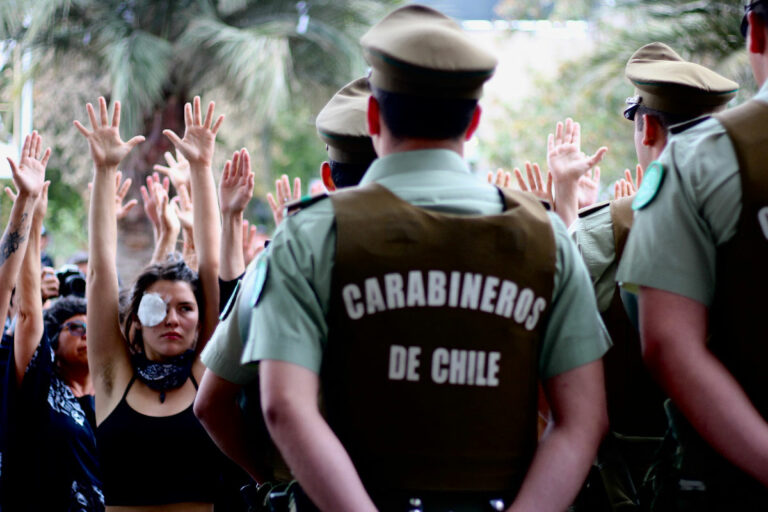 220701 Chile - Keine Schonfrist für Boric - Manuel Monsalve - Manuel Monsalve