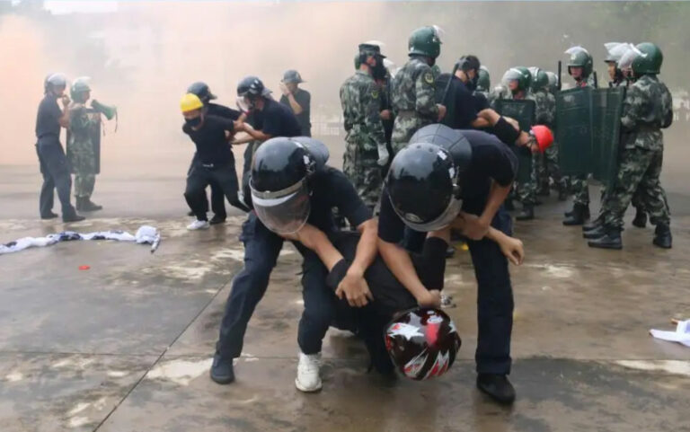 250801 China Uebung - An der Propagandafront - Xinjiang Police Files - Xinjiang Police Files