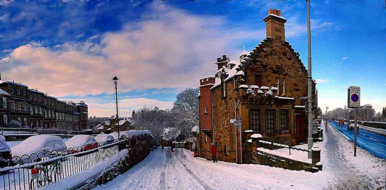 2611 Edinburgh Winter Dean Bridge Toll Both panoramio - Armut, Whiskey, Mandarinen - Literatur - Internationales