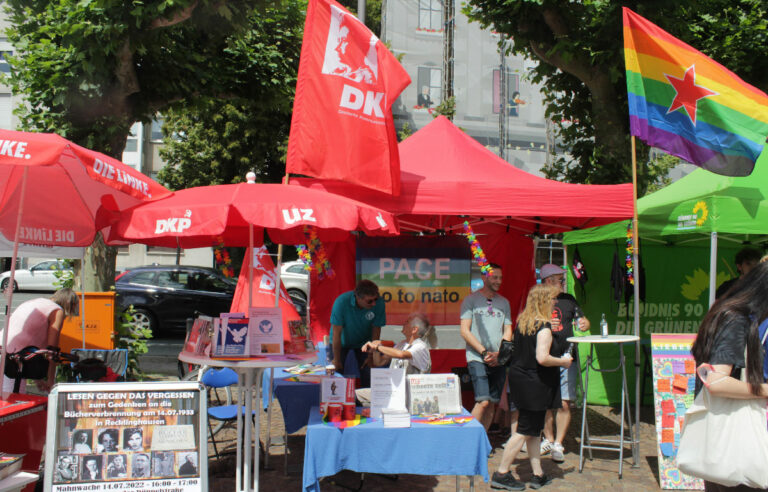 CSD1 - Hunderte beim CSD in Recklinghausen - DKP in Aktion - DKP in Aktion