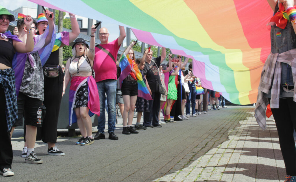 CSD2 - Hunderte beim CSD in Recklinghausen - Christopher Street Day, DKP, Recklinghausen - Blog, DKP in Aktion