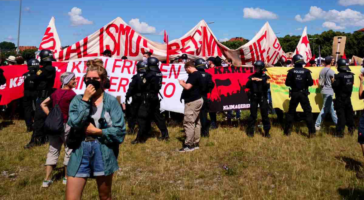 IMG 20220627 103826 1 - Defensivtreffen - Demonstration, G7-Gipfel, Imperialismus, Kriege und Konflikte, Repression, Russland, Ukraine - Politik