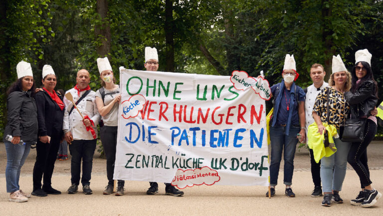 300301 - Entlastung durchgesetzt - Unikliniken Nordrhein-Westfalen - Unikliniken Nordrhein-Westfalen