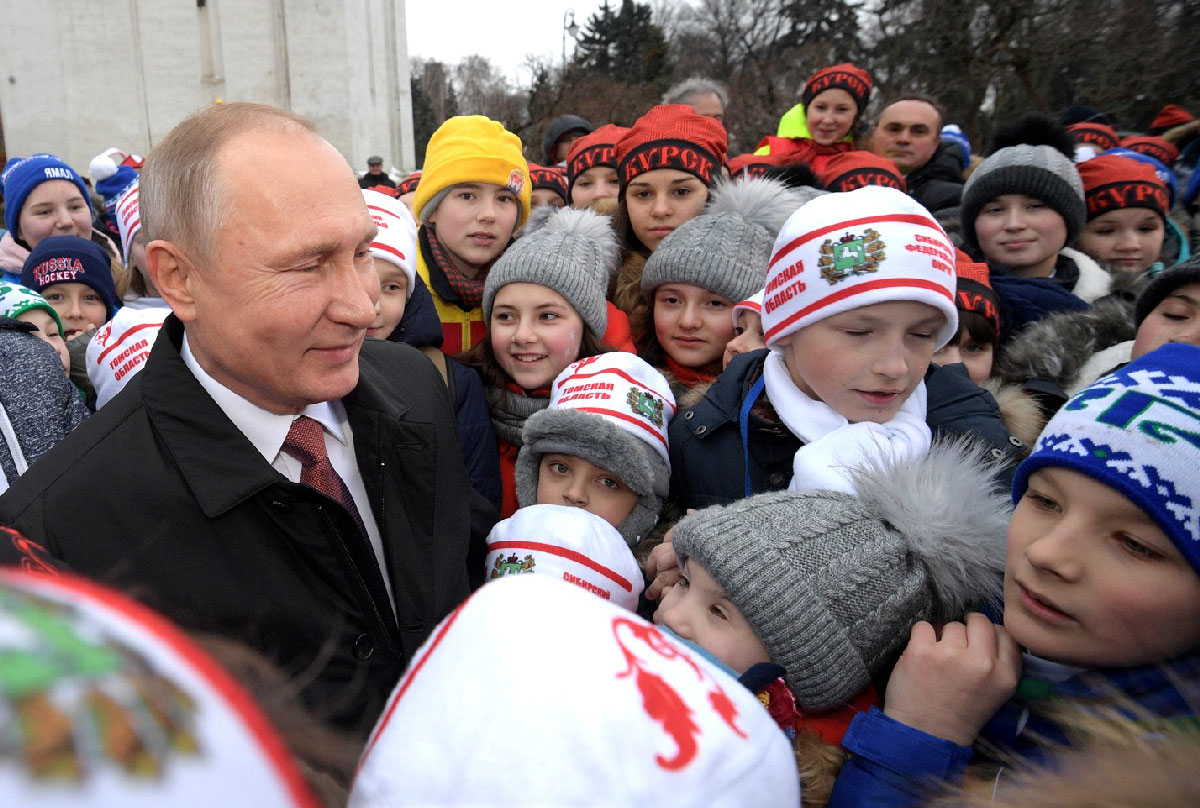 300501 Putin - Kinderfresser Putin? - Antirussische Propaganda - Politik