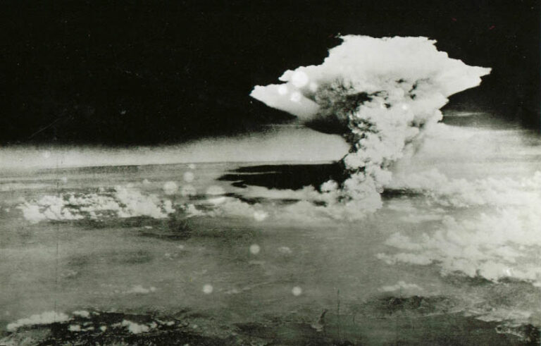 Hiroshima - Gedenken an Atombombenabwürfe auf Hiroshima und Nagasaki: Termine - Nagasaki - Nagasaki