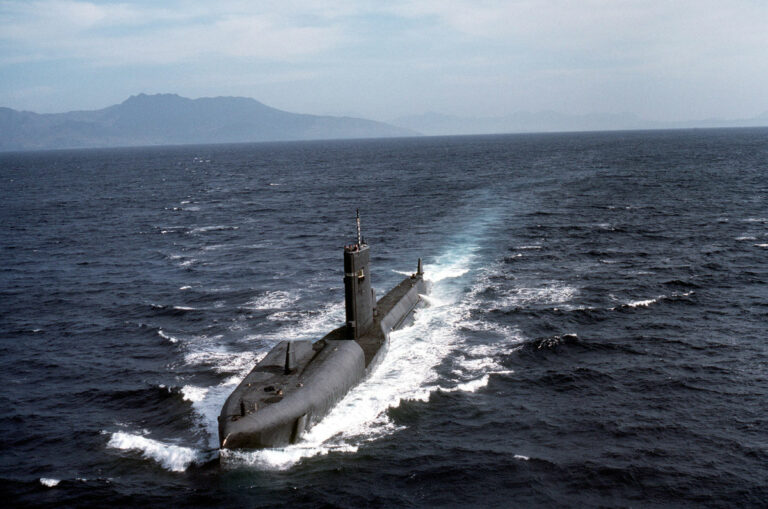 aerial port bow view of the attack submarine uss grayback ss 574 801683 1600 - „Nicht weiter den falschen und gefährlichen Weg beschreiten“ - Blog - Blog