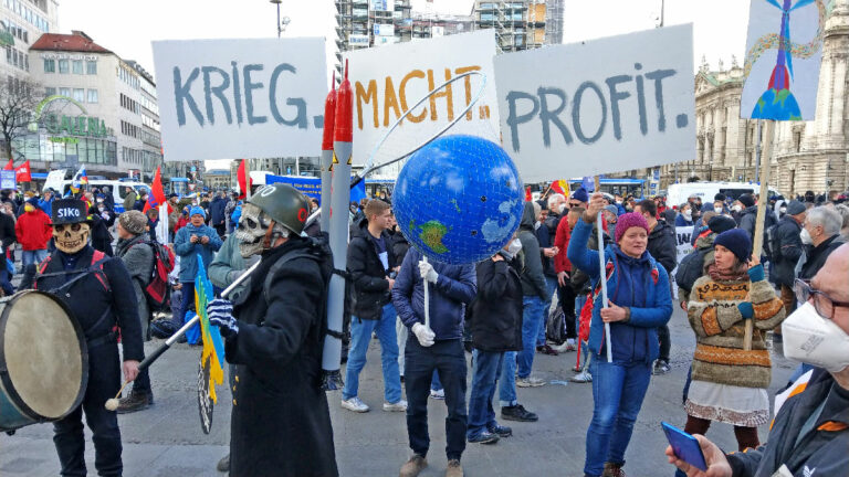 380401 bw - Gegen den Strom - Soziale Frage - Soziale Frage