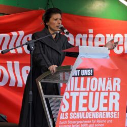 Home - - Wirtschaft & Soziales Die Mär von der Querfront