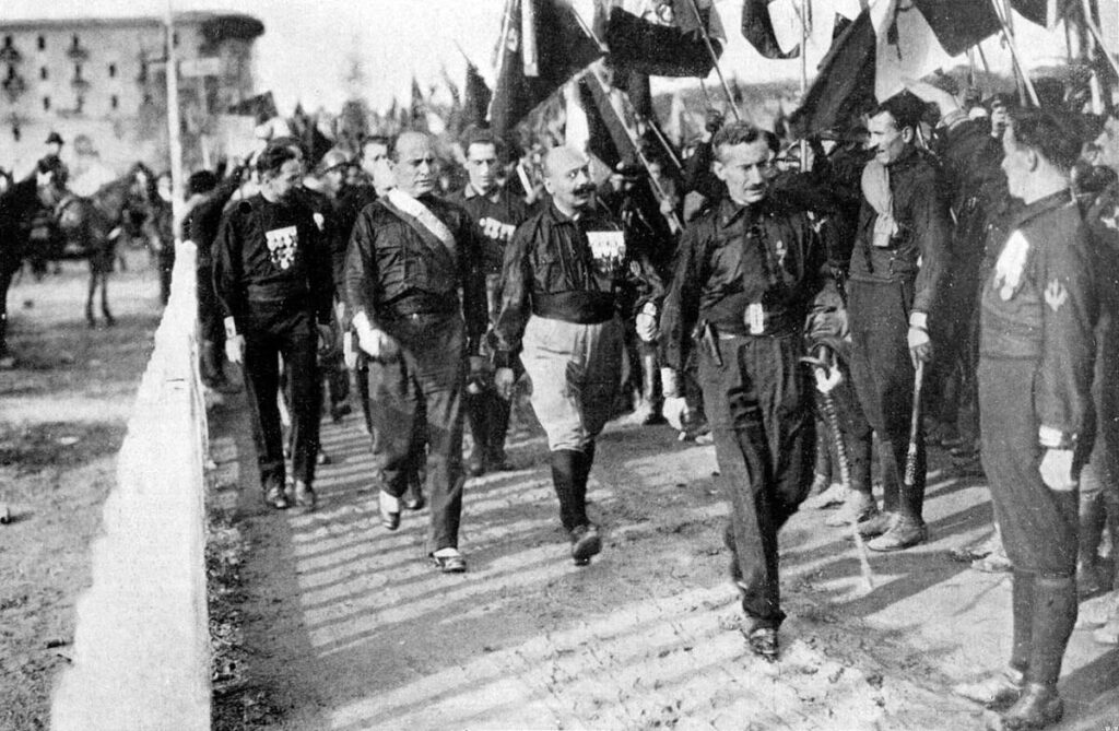 3910 March on Rome 1922 Mussolini - Eine neue Stufe der Barbarei - Antifaschismus, Faschismus, Faschisten, Geschichte der Arbeiterbewegung, Italien - Theorie & Geschichte