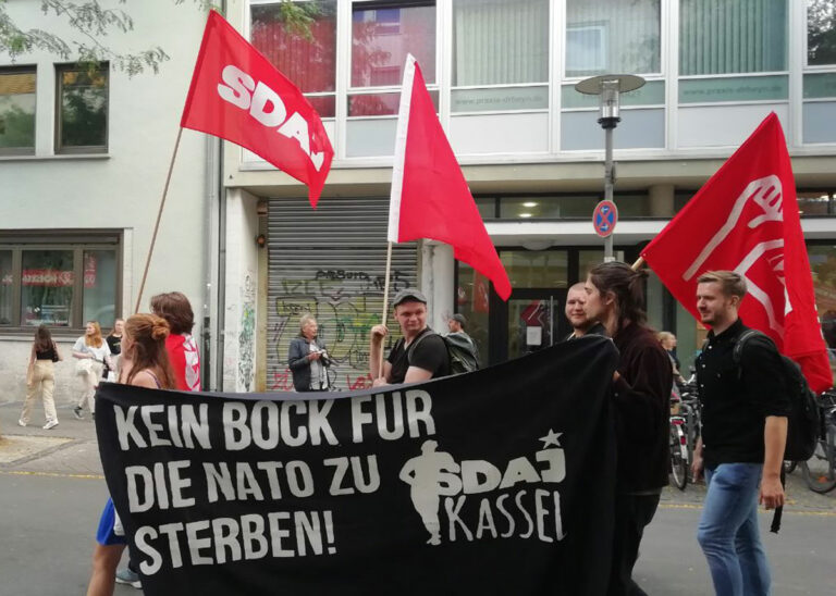 photo 2022 09 01 17 28 56 m - Da, wo alles beginnt - Antimilitarismus, Aufrüstung, Blockade, Demonstration, Friedenskampf, Militarisierung, Proteste - Blog