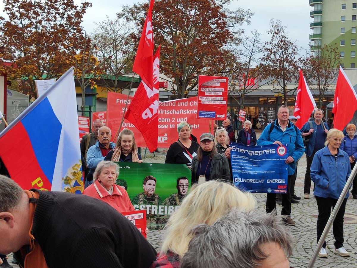 4408 Schwedt - Druschba – Freundschaft! - Demonstration, DKP, Soziale Kämpfe - Hintergrund