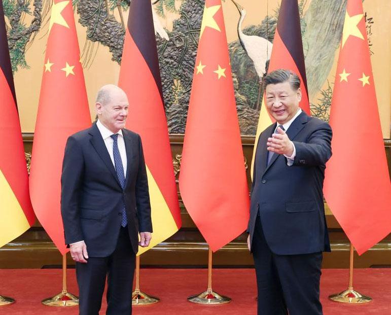 Xi mit Scholz - In der selbstinstallierten atlantischen Falle - China-Besuch, deutscher Imperialismus, Frank-Walter Steinmeier, Olaf Scholz, VR China, Xi Jinping - Blog
