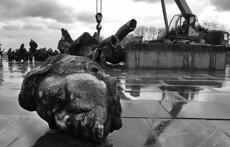0213 Denkmal - „Russen raus“ als Staatsdoktrin - Antirussische Propaganda, deutscher Imperialismus, Russophobie - Blog
