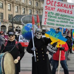 Home - - Politik Verhandeln jetzt