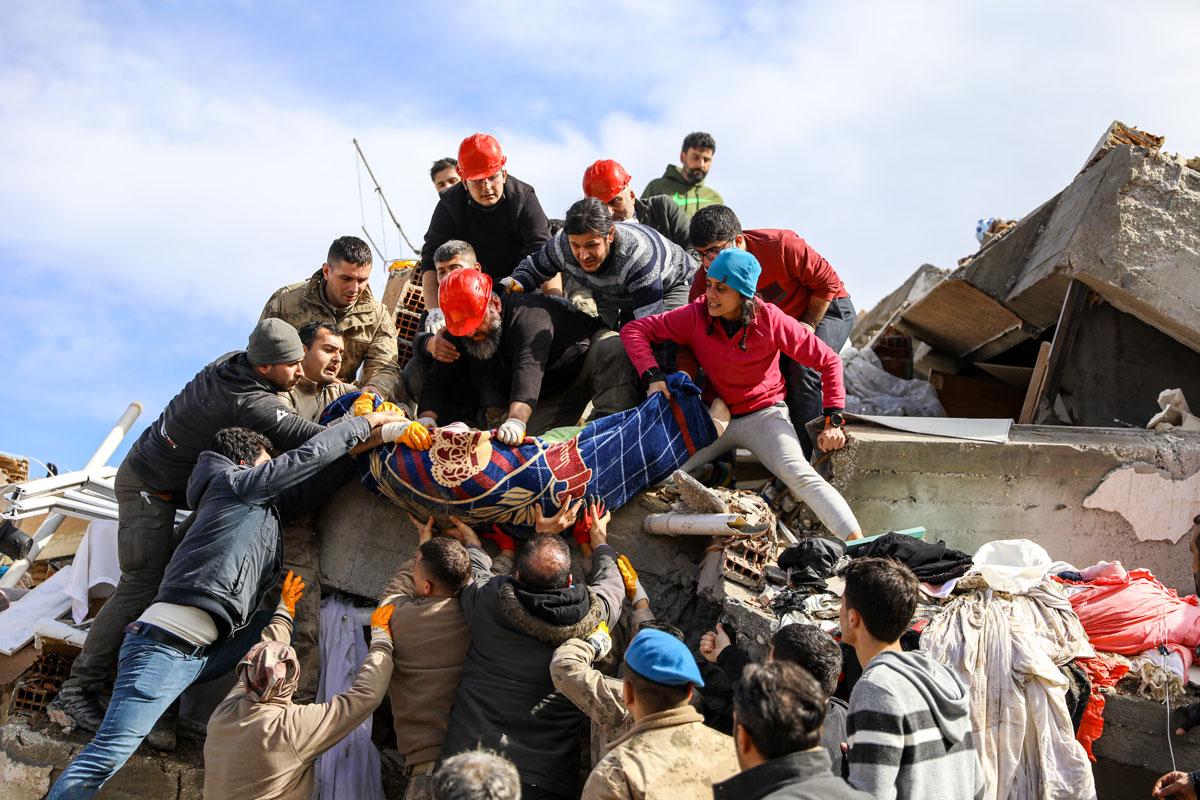 060701 Erdbeben WEB - Sanktionen statt Hilfe - Annalena Baerbock, Erdbeben, Syrien, Türkei - Internationales