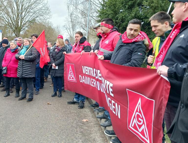 070301 Saxonia WEB - Kämpfen lohnt sich - Arbeitskampf, Göppingen, IG Metall, Saxonia - Wirtschaft & Soziales