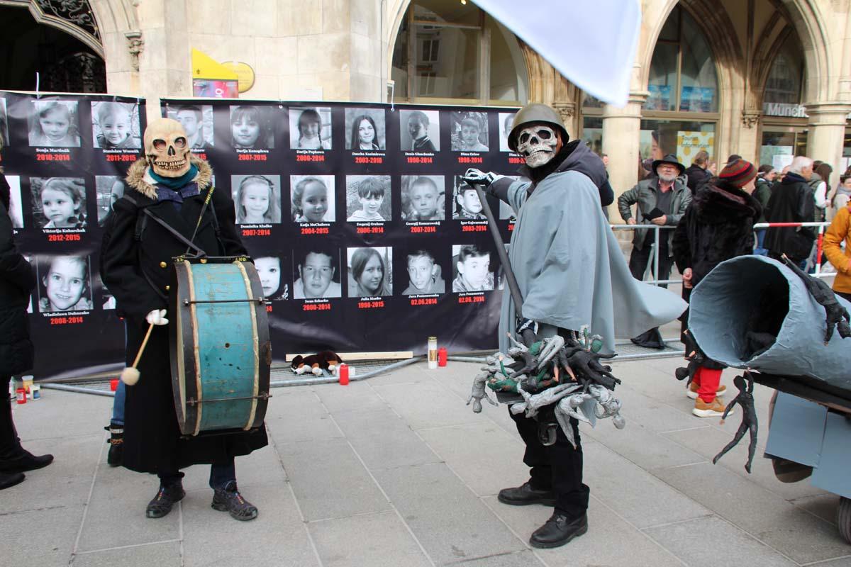 martina lennartz 1 - In München wurde der Krieg geplant - Annalena Baerbock, Christoph Heusgen, Imperialismus, Kriegsgefahr, Kriegskonferenz, Münchener Sicherheitskonferenz, Wang Yi - Politik