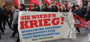Proteste gegen Kriegskonferenz