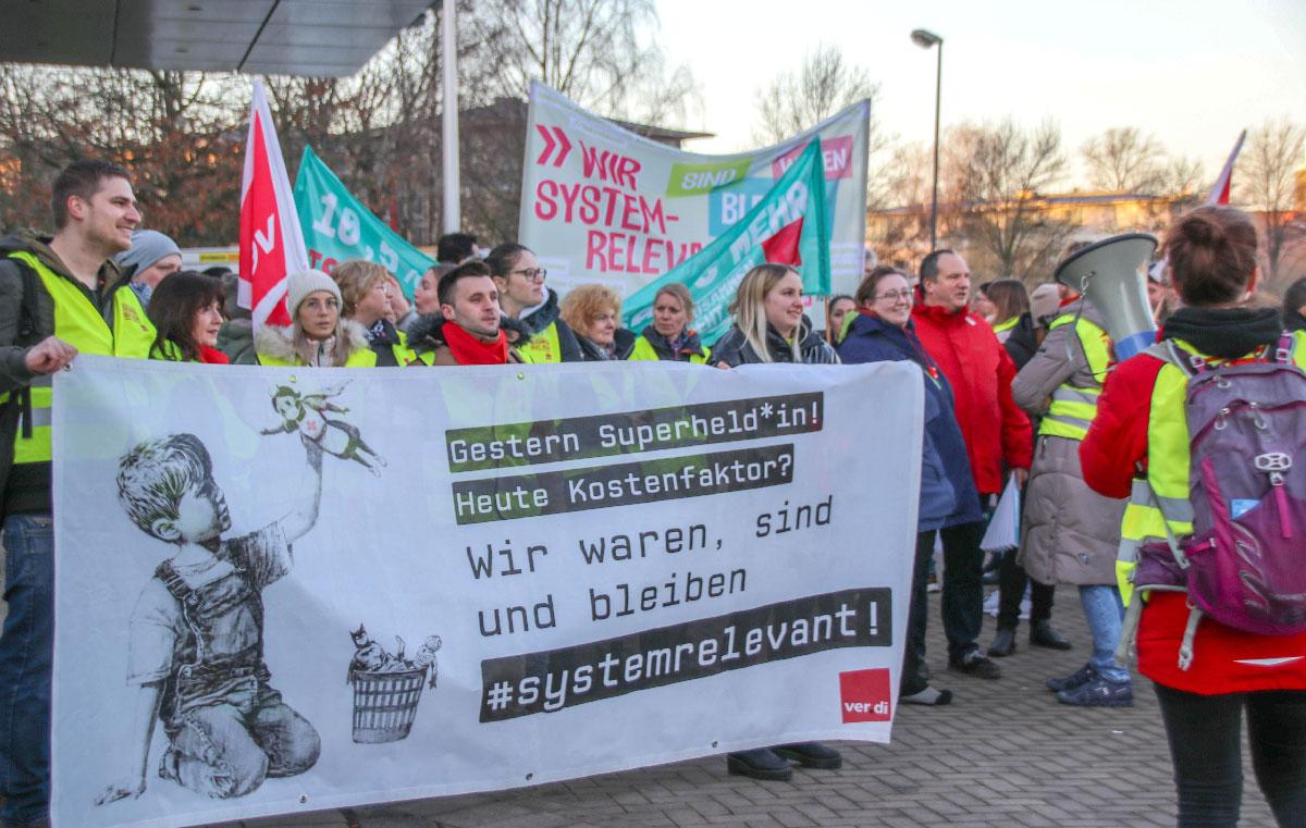 090201 Krankenhaus - Nein zum Sonderopfer! - Gesundheitswesen, Streik - Wirtschaft & Soziales