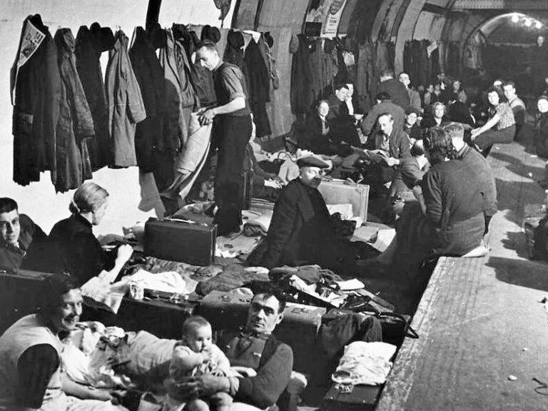 1116 Blitz West End Air Shelter 1 - Freundschaft im Bombenhagel - Nächte im Tunnel - Nächte im Tunnel