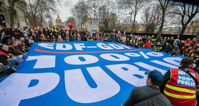 120701 52749550901 64eabb40e9 k - Die Brutalität der Bourgeoisie - PCF - PCF