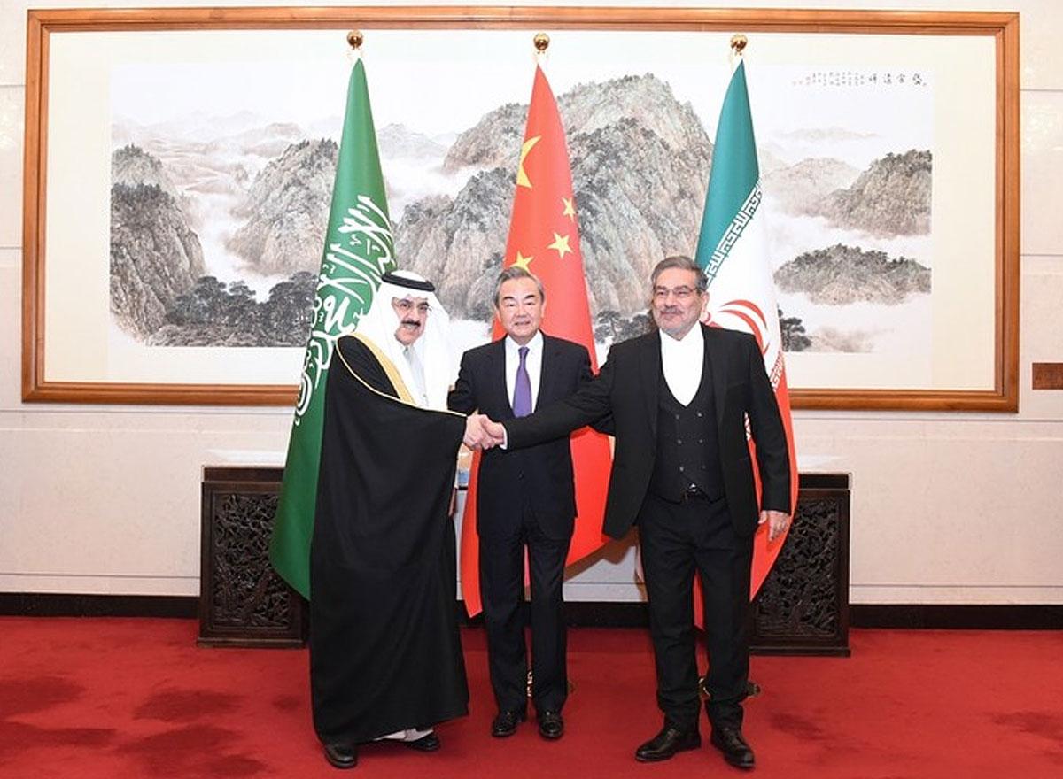 1313 Foto - Kooperation und Entwicklung - Diplomatie, Iran, Saudi-Arabien, US-Imperialismus, VR China - Hintergrund