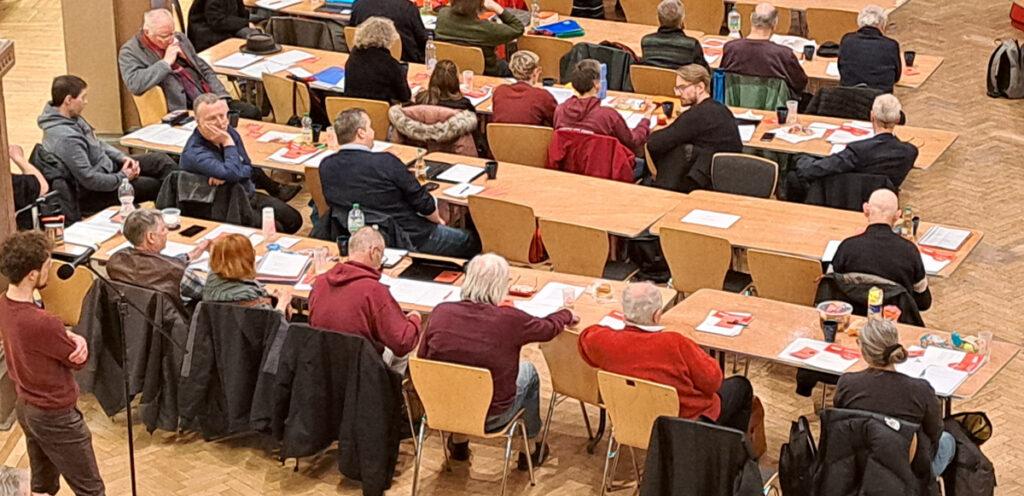 Intensive Diskussion auf dem Parteitag. (Foto: UZ)