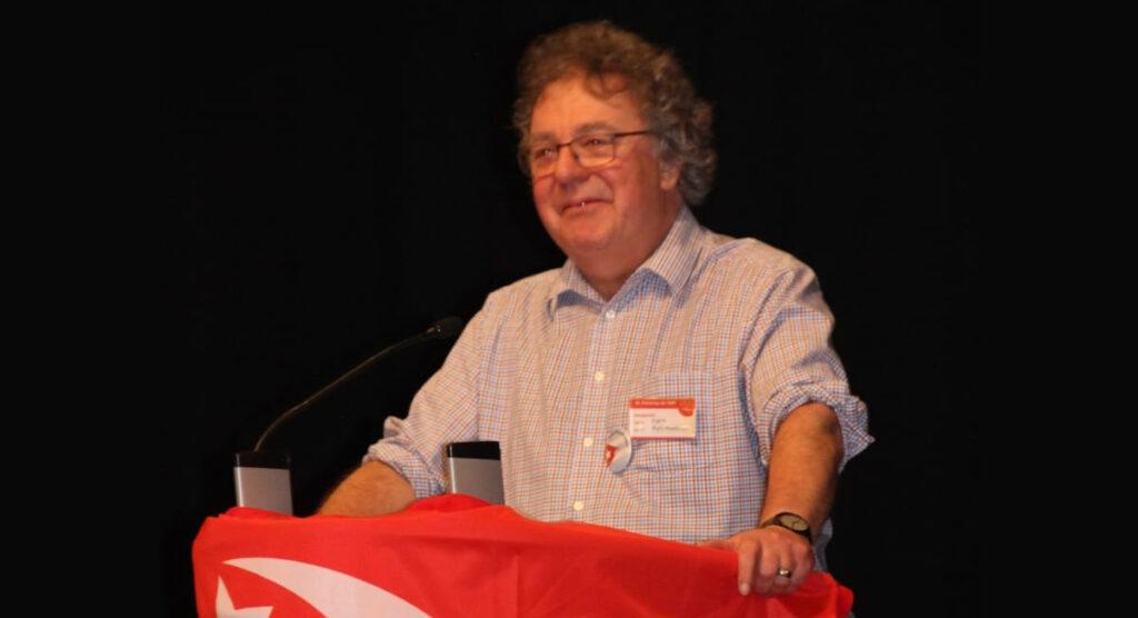 Der wiedergewählte DKP-Vorsitzende Patrik Köbele (Foto: UZ)