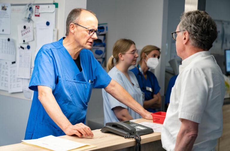 09 Bildmeldung Merz - Spuk in der Intensivstation - Im Bild - Im Bild