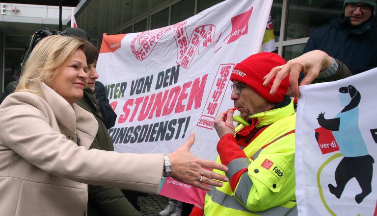 1401 Titelidee - Klasse gegen Klasse - Nancy Faeser - Nancy Faeser