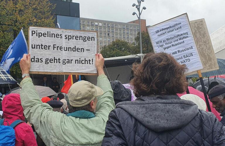 140701 Pipelines - Alle, nur nicht Biden - Anschlag - Anschlag