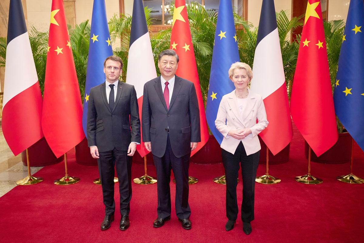 150601 China - Deutsches Entsetzen über Macron - Emmanuel Macron, Ursula von der Leyen, VR China - Internationales