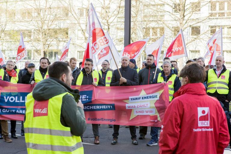 170301 IGBCE - Reallohnverlust per Tarif - Gewerkschaften - Gewerkschaften