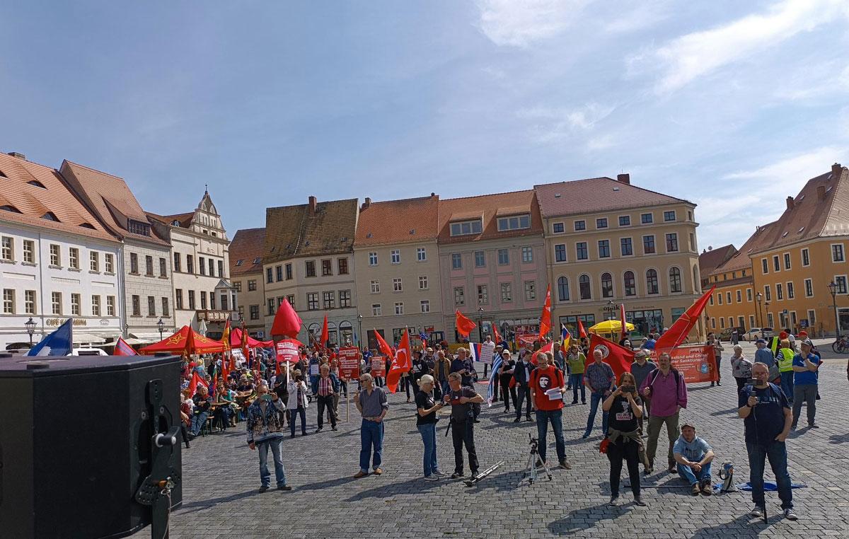 signal 2023 04 22 15 48 42 718 3 - Für den Frieden über die Elbe - DKP, DKP Torgau, Elbe-Tag, Torgau - Blog, DKP in Aktion