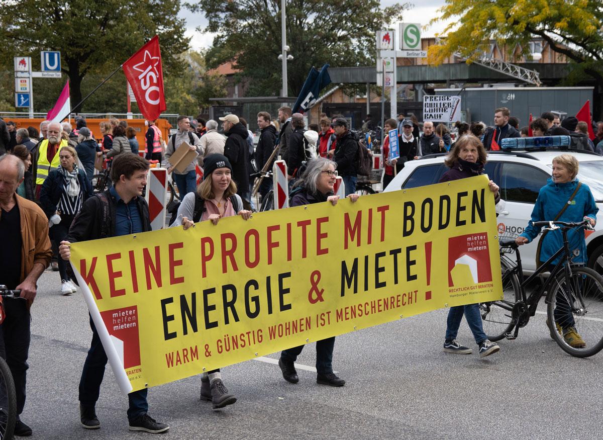 191201 Hamburg1 - Konsequent auf stadteigene Wohnbaugesellschaften setzen - Frankfurt am Main, Kommunalpolitik, Mietpreise, Peter Feldmann, Wohnungsbau - Politik