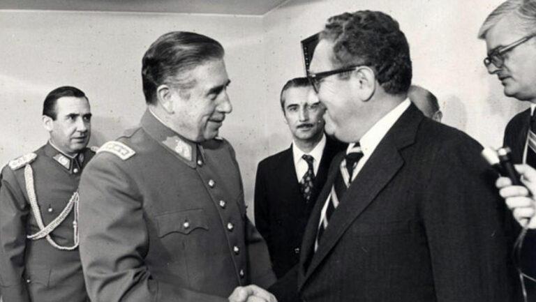 211001 Pinochet Kissinger - Wichtigster Kriegstreiber des Imperiums - Henry Kissinger, Imperialismus, Richard Nixon, Russland, Ukraine, Weltwirtschaftsforum - Hintergrund