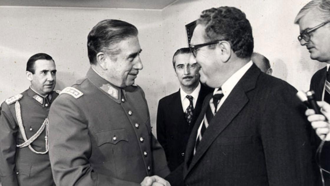 211001 Pinochet Kissinger - Wichtigster Kriegstreiber des Imperiums - Henry Kissinger, Imperialismus, Richard Nixon, Russland, Ukraine, Weltwirtschaftsforum - Theorie & Geschichte