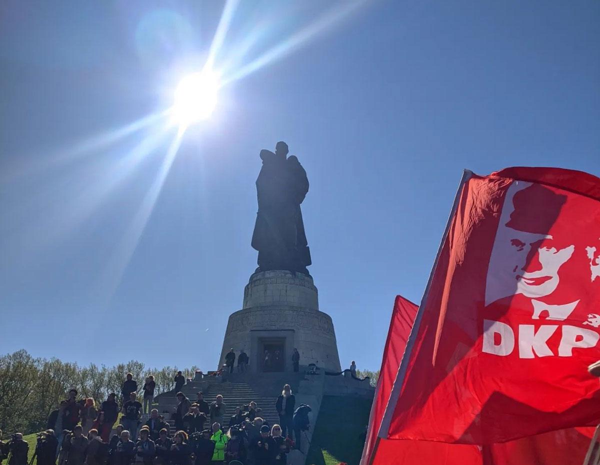 346066113 3491319981089388 4706384829582379118 n - Dank euch, ihr Sowjetsoldaten! - 8. Mai 2023, 9. Mai 2023, Tag der Befreiung vom Faschismus, Tag des Sieges im Großen Vaterländischen Krieg - Blog, DKP in Aktion