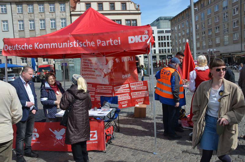 Image24 - Kommunisten auf den 1.-Mai-Demos - 1. Mai 2023 - Blog, DKP in Aktion