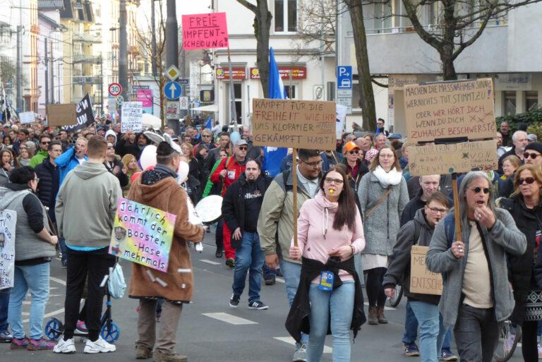 231201 - Immer schön im System bleiben - Oliver Nachtwey - Oliver Nachtwey