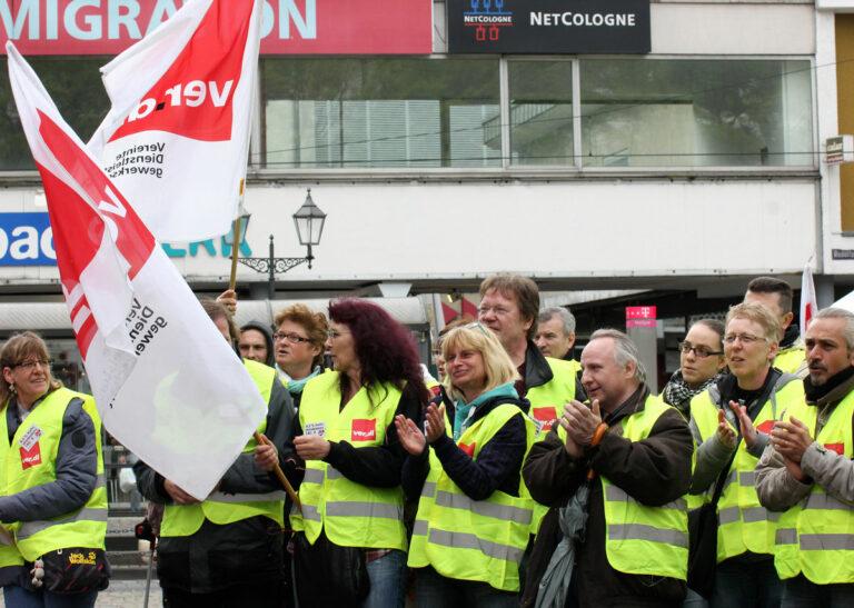 2403 Streik - „ver.di wird politischer“ - Öffentlicher Dienst, ver.di, Warnstreiks - Wirtschaft & Soziales