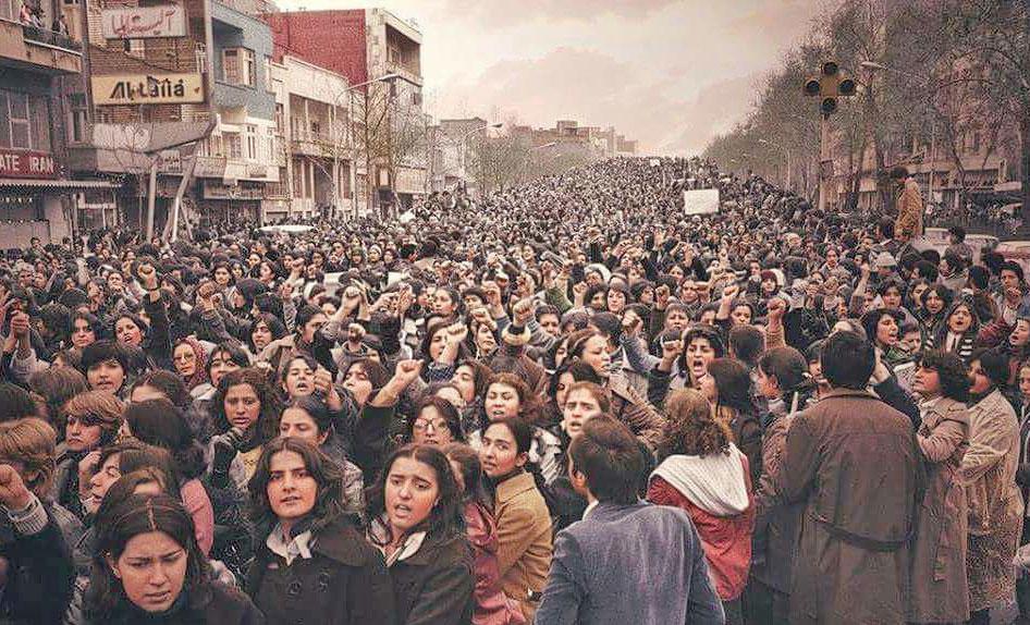 2512 1979 Iranian Women Days protests against Hijab - Kampf um Unabhängigkeit - Iran - Hintergrund