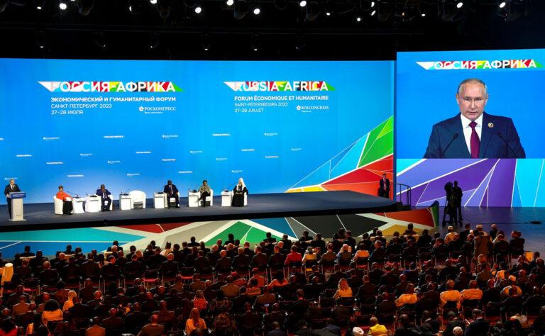 Putin Yegor Aleyev TASS - „Nichts von dem, was vereinbart wurde, ist eingetreten“ - Russland-Afrika-Gipfel - Russland-Afrika-Gipfel