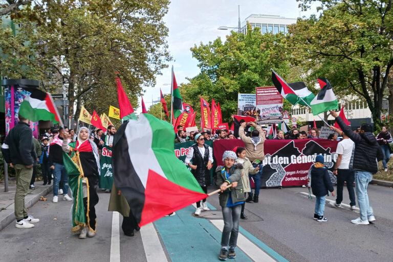 20231021 161908 - Auf die Straße für Frieden in Palästina - Palästina-Solidarität - Palästina-Solidarität