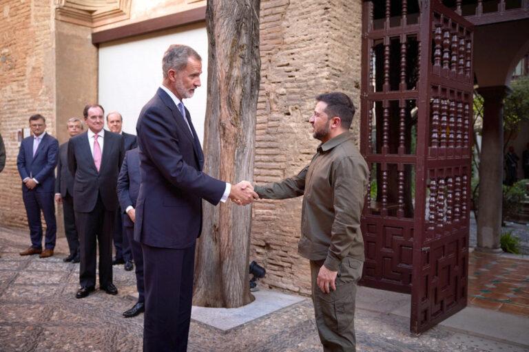 410602 Granada - Kampfgipfel in Granada - EU-Beitritt, Europäische Politische Gemeinschaft, Militärausgaben, Russlandpolitik - Vermischtes