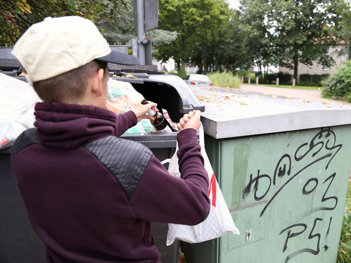 460501 Kindergrundsicherung - Nichts zu bieten - Ampel-Koalition, Bundesregierung, Deutschlandticket, Kindergrundsicherung - Politik