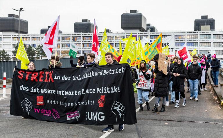 kpw photo 20231123 verdi TdL 110 TV Stud - Für mehr Lohn – gegen Sozialabbau und Aufrüstung - Tarifrunde der Länder 2023 - Tarifrunde der Länder 2023