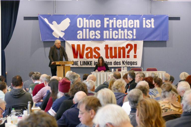 490501 Was Tun - Flucht nach vorn - „Was tun?!“-Kongress, AfD stoppen, BSW - Für Vernunft und Gerechtigkeit e.V., Friedensbewegung, Gewerkschaftspolitik, Partei "Die Linke" - Politik